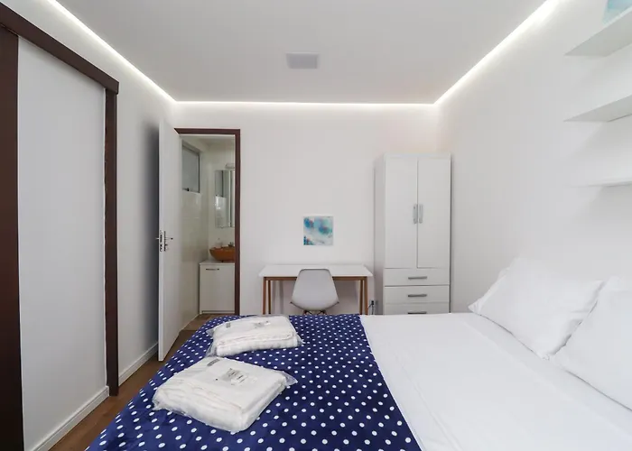 Apartamento com 1 quarto próximo Estádio Couto Pereira